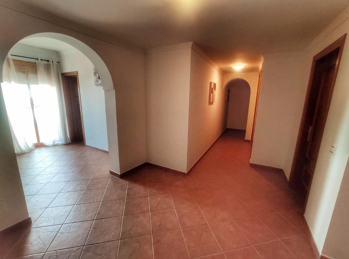 Casa Amplia Con Terraza En La Vinuela别墅 外观 照片