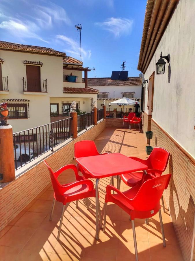 Casa Amplia Con Terraza En La Vinuela别墅 外观 照片